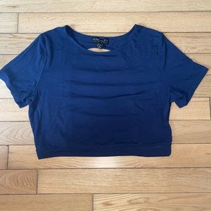 💙Forever 21 blue open back crop top size 1X💙